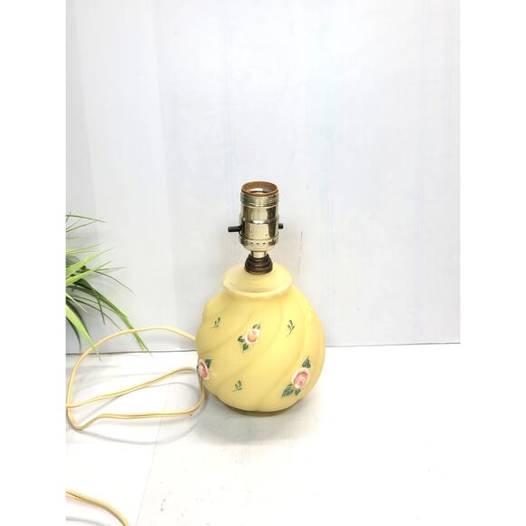 Vintage Lt Yellow Lamp Glass Boudoir Vanity, Rose Swirl, Reverse Paint - Picture 1 of 5